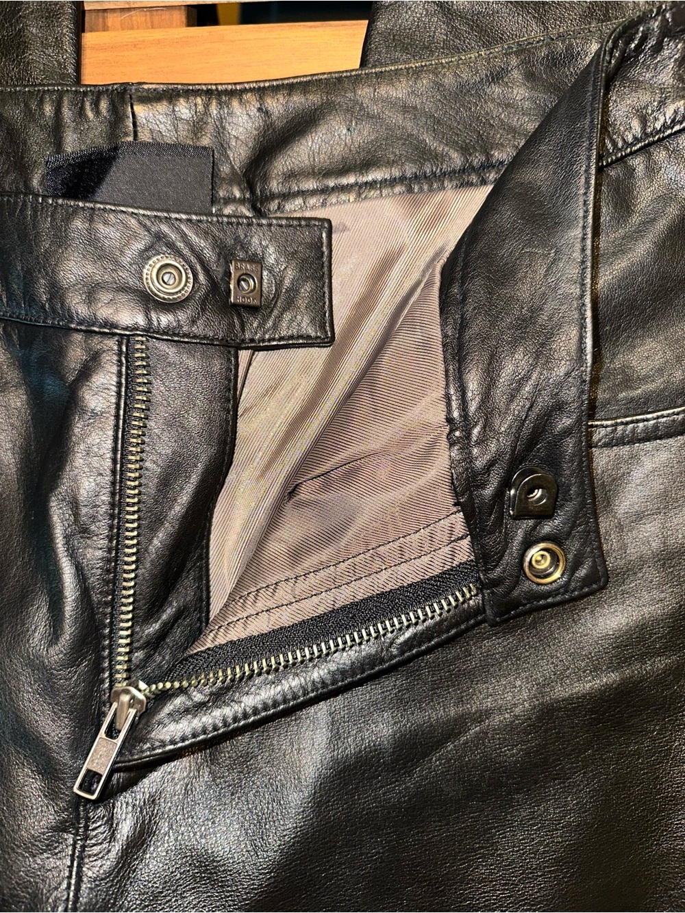 Harley-Davidson Black Leather Boot-Cut Flare Pants - Picture 11 of 12